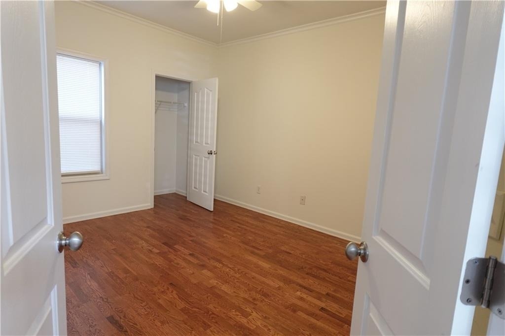 1921 Binnies Way - Photo 12