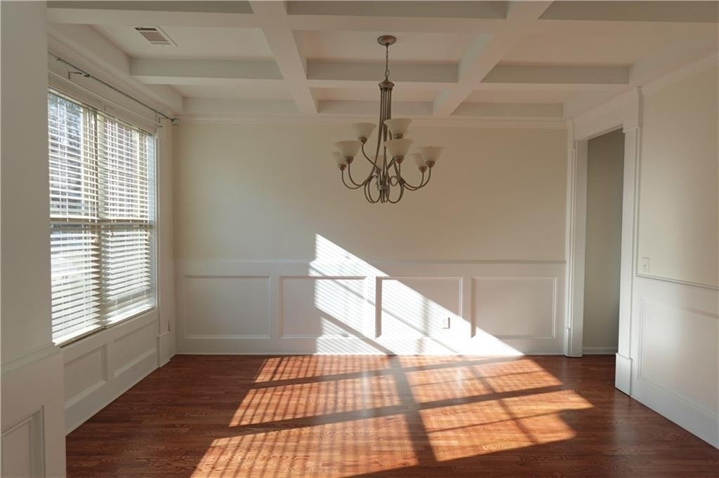 1921 Binnies Way - Photo 9