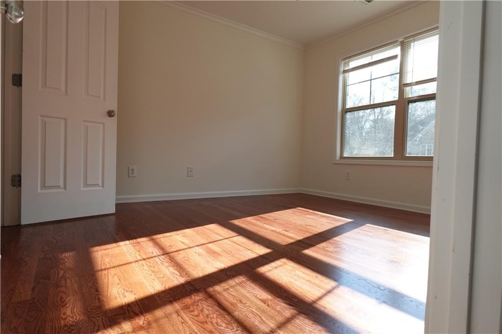 1921 Binnies Way - Photo 21