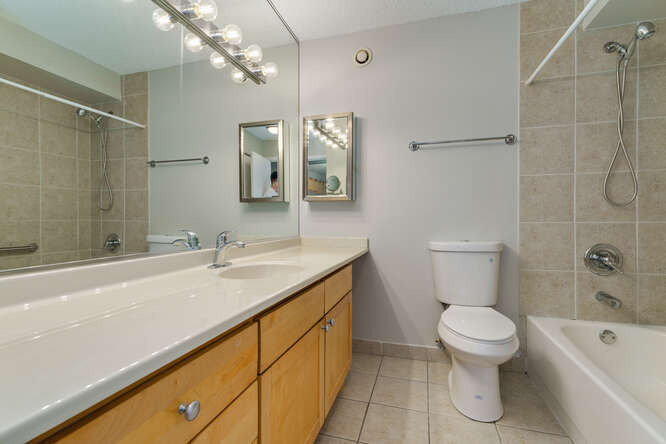 30 E Huron Street - Photo 8