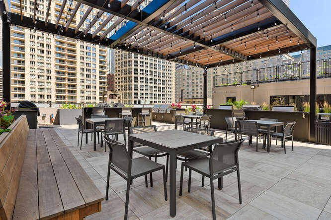 30 E Huron Street - Photo 12