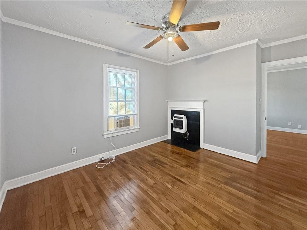 109 Vine Street Sw - Photo 4