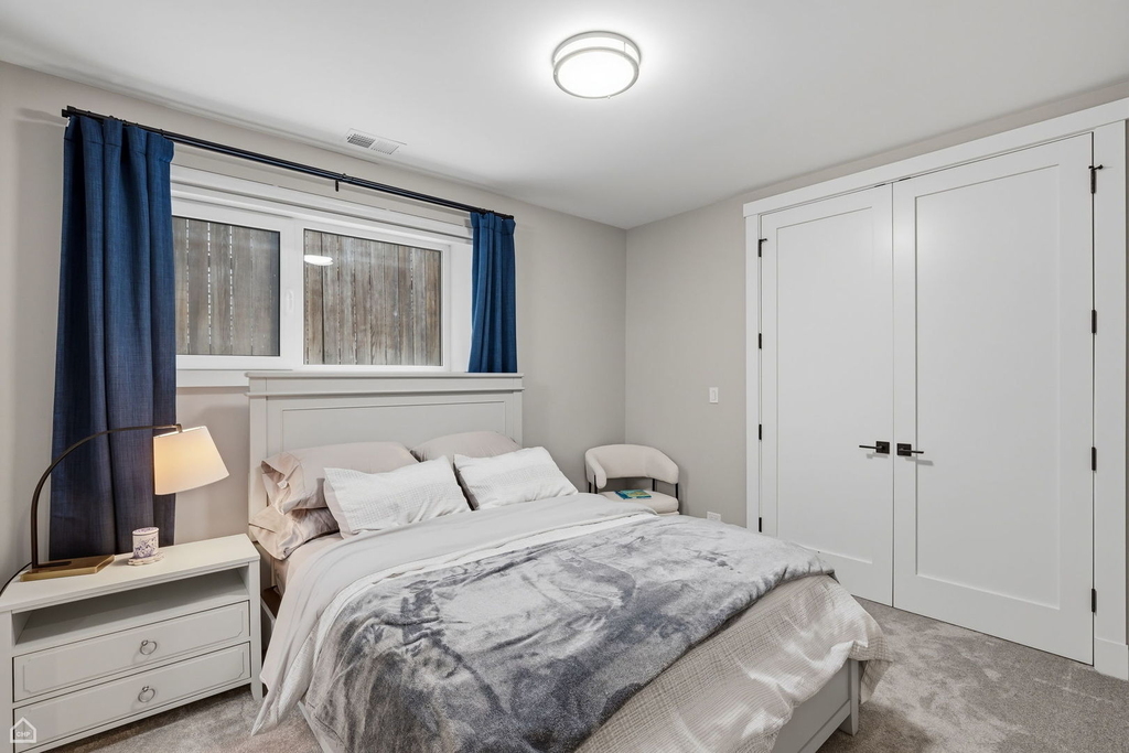 2137 W Ohio Street - Photo 23