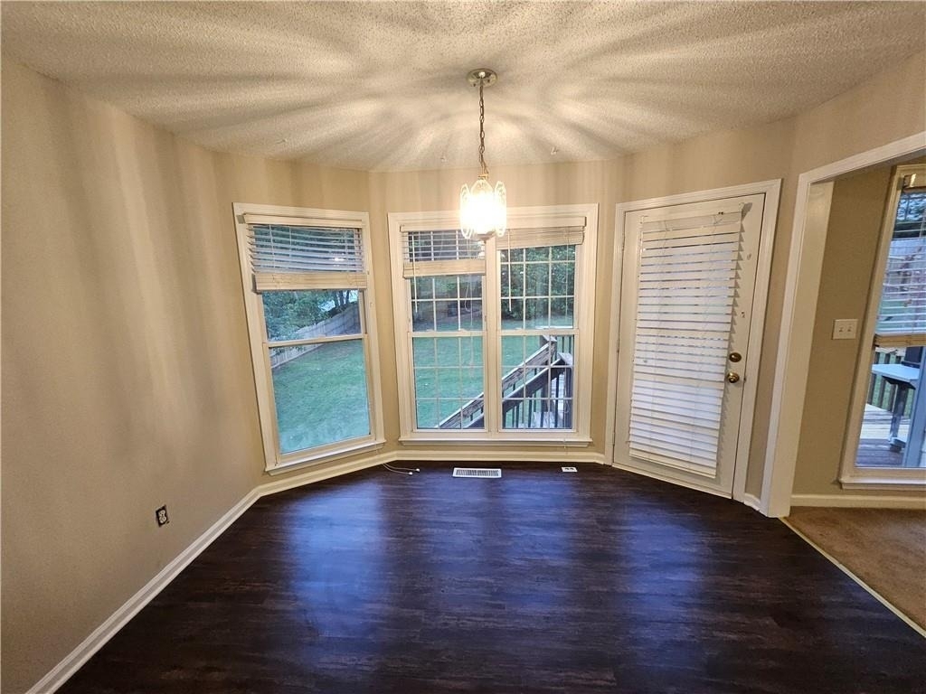 144 Hunters Trace - Photo 10