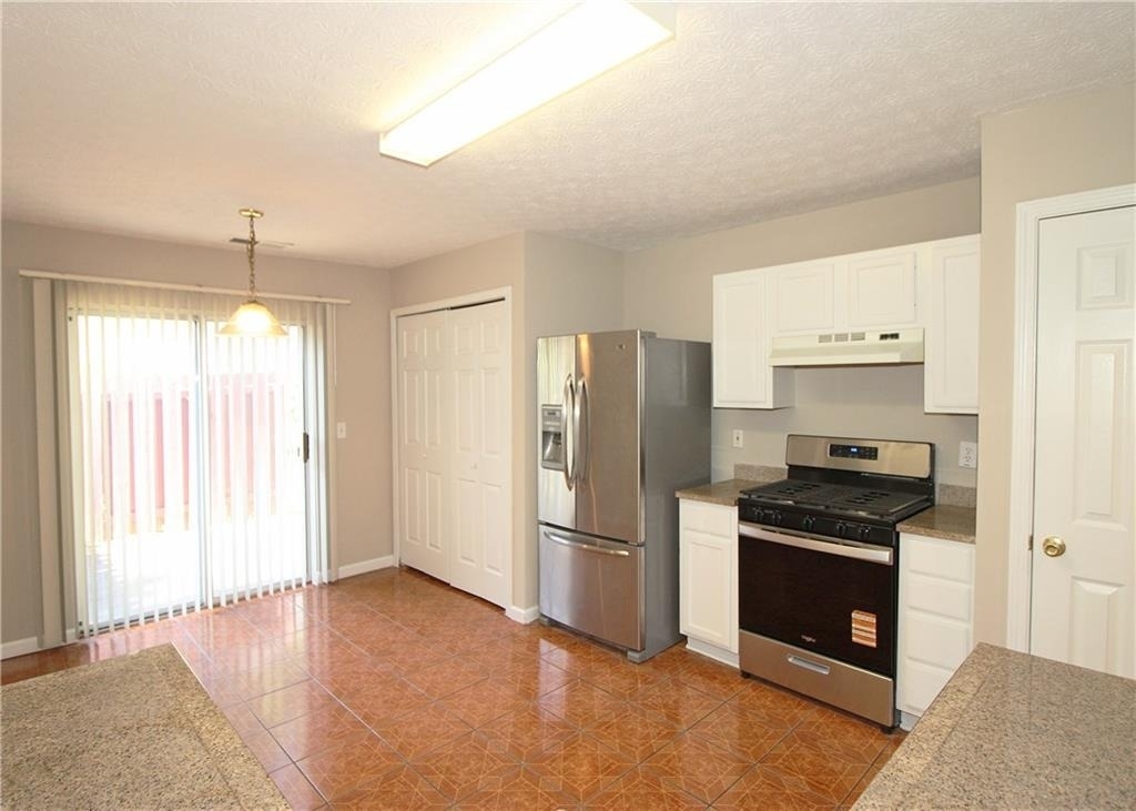 1334 Ambercrest Way - Photo 7