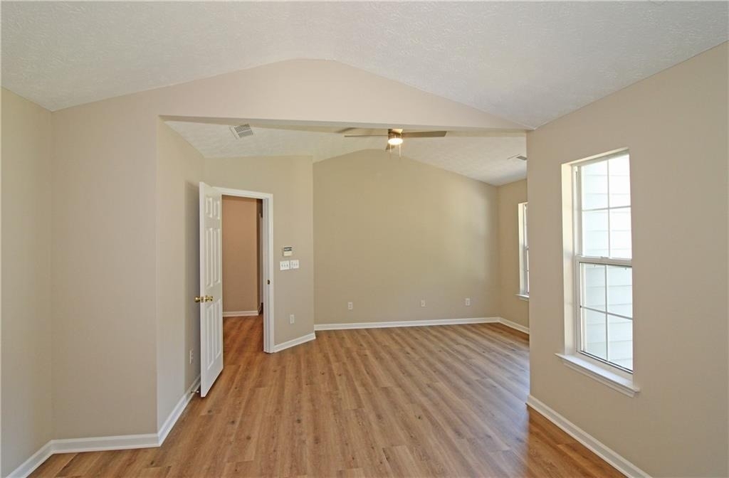 1334 Ambercrest Way - Photo 14