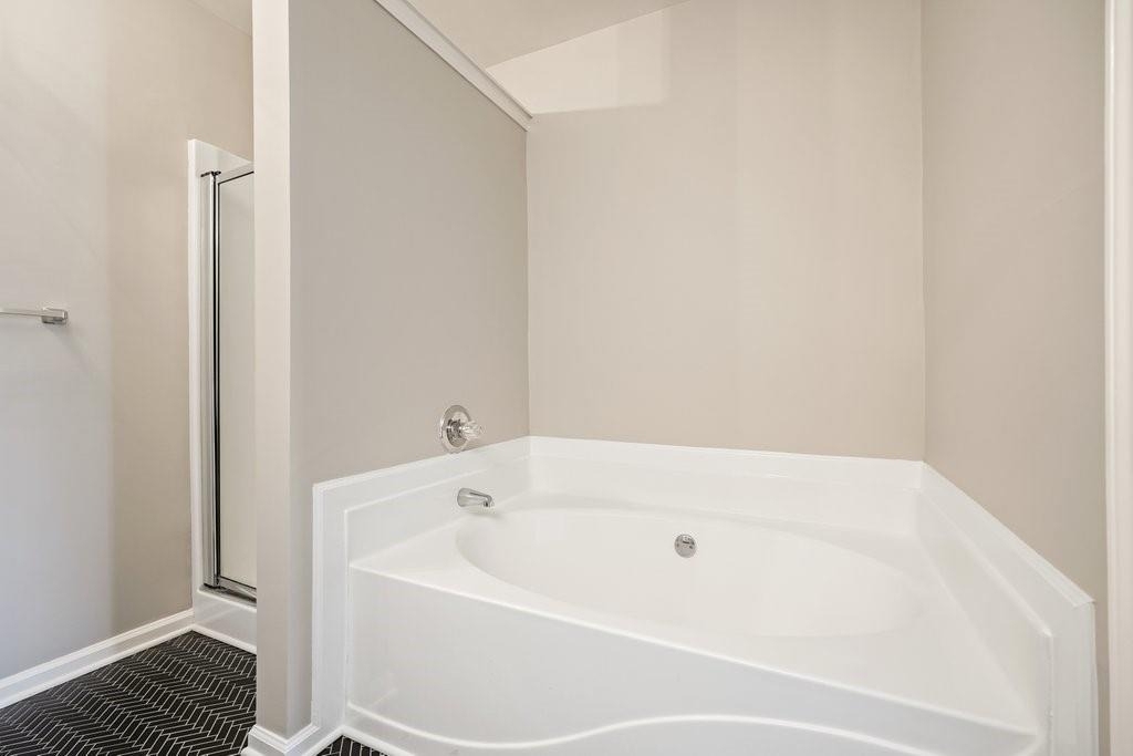 2045 Lake Shore Overlook Nw - Photo 36