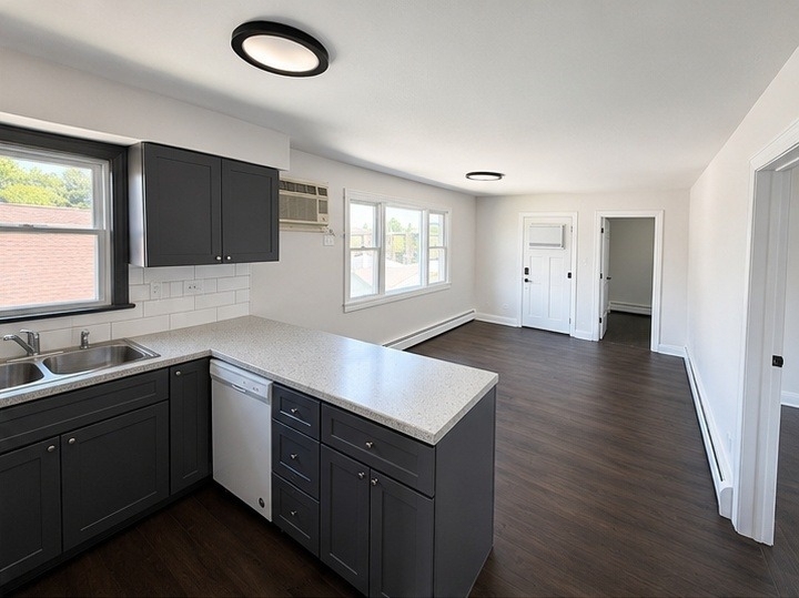 6029 S Keating Avenue - Photo 4