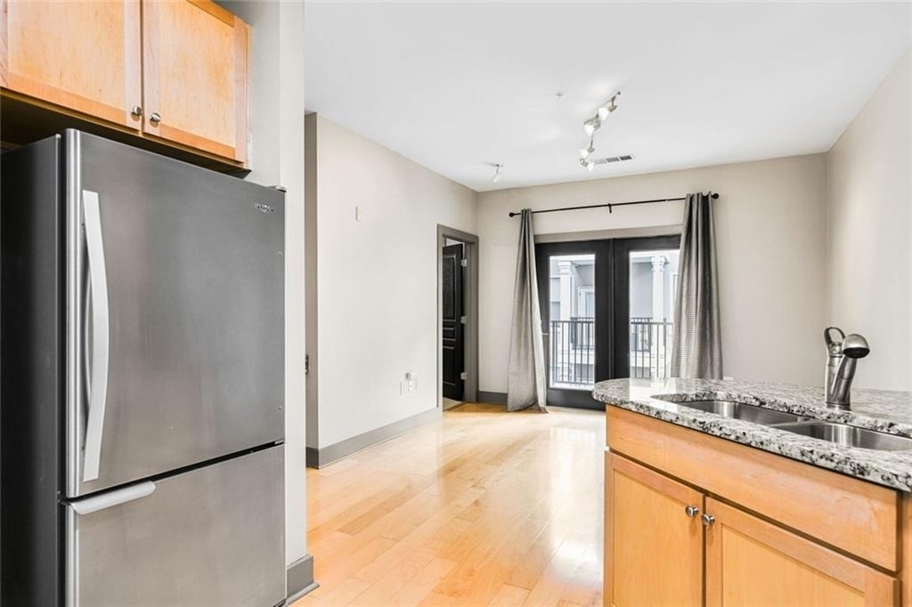 799 Hammond Drive - Photo 9