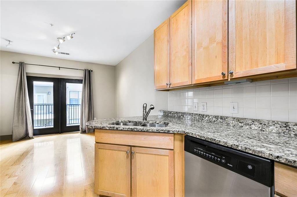 799 Hammond Drive - Photo 8