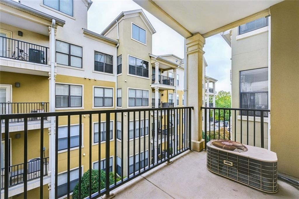 799 Hammond Drive - Photo 22