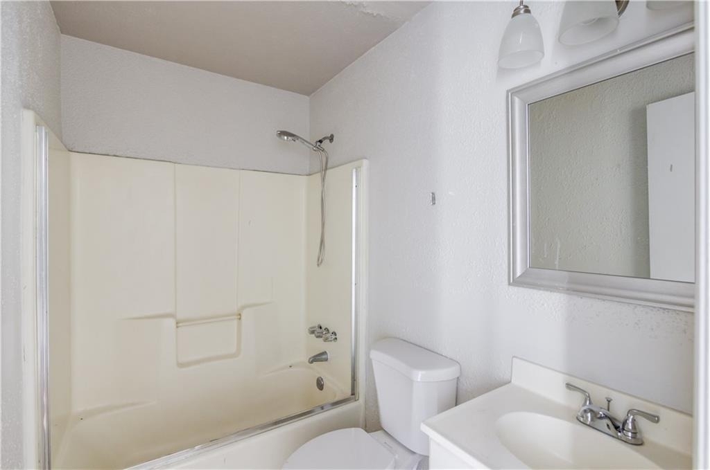 4647 Candlewyck Way - Photo 10