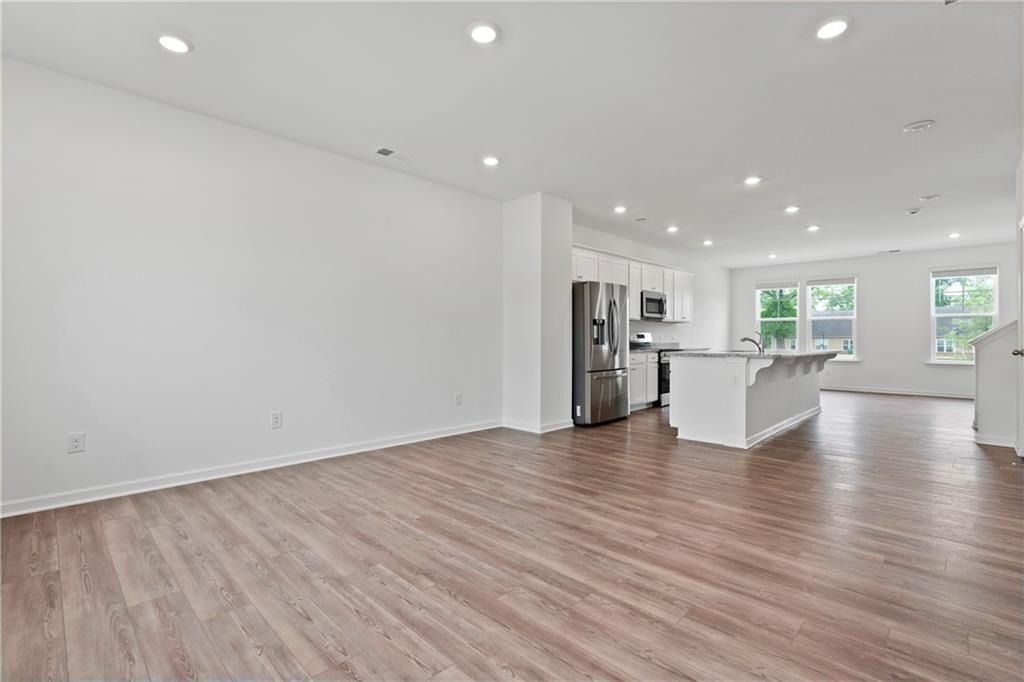 15 Constitution Avenue - Photo 17