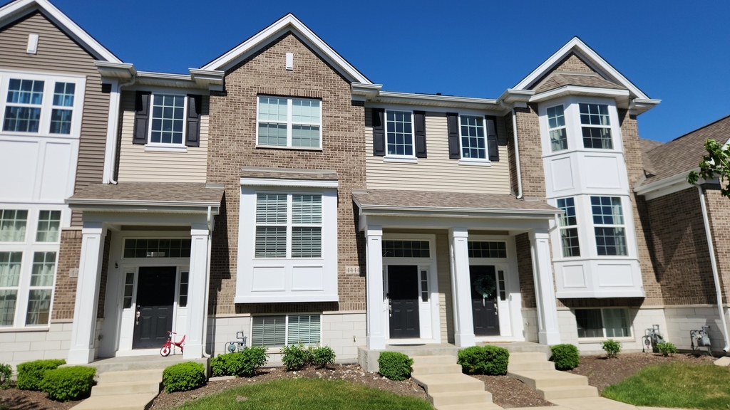 4444 Monroe Court - Photo 0