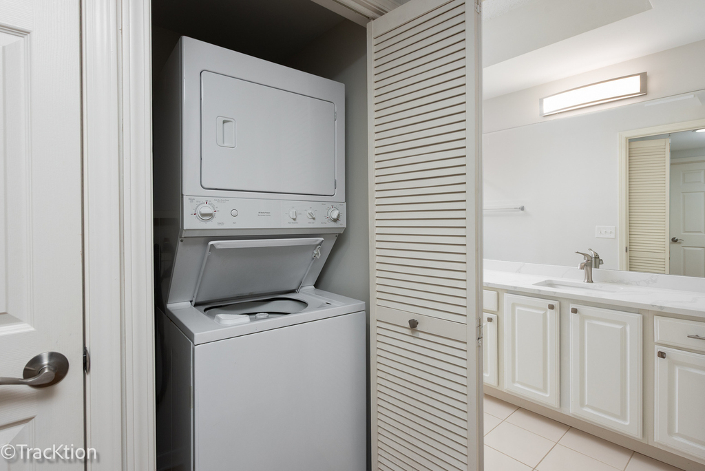 1 S Lincoln Avenue - Photo 15