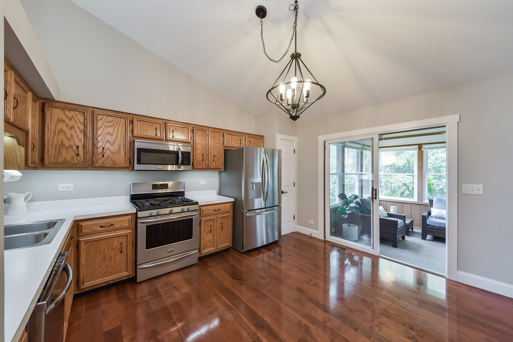2067 Childs Court - Photo 3