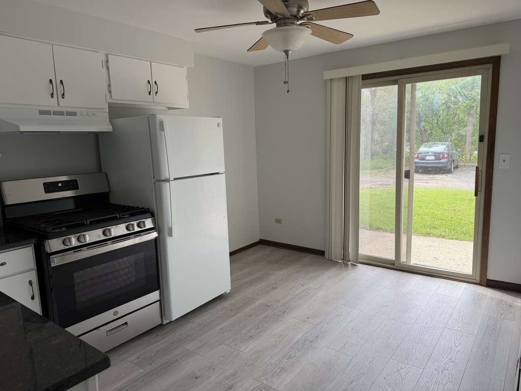 1465 Abbott Drive - Photo 1