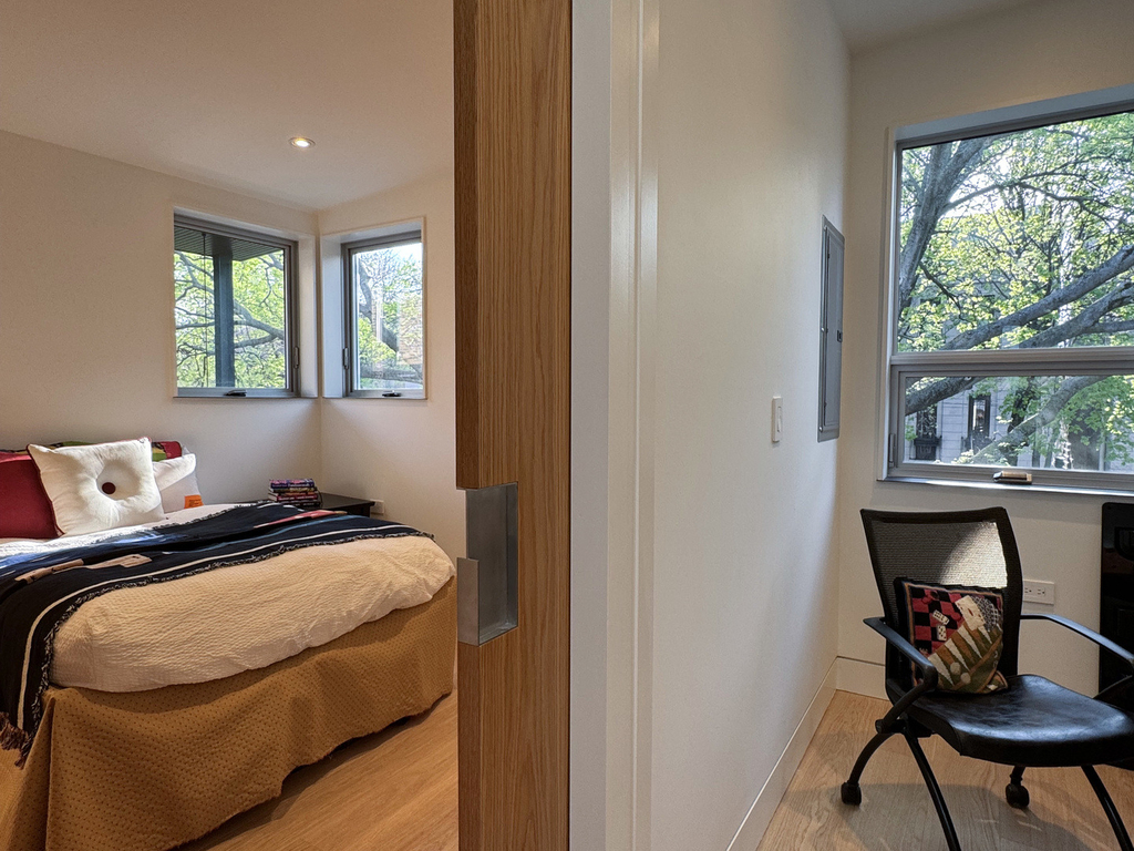 1317 N Leavitt Street - Photo 15