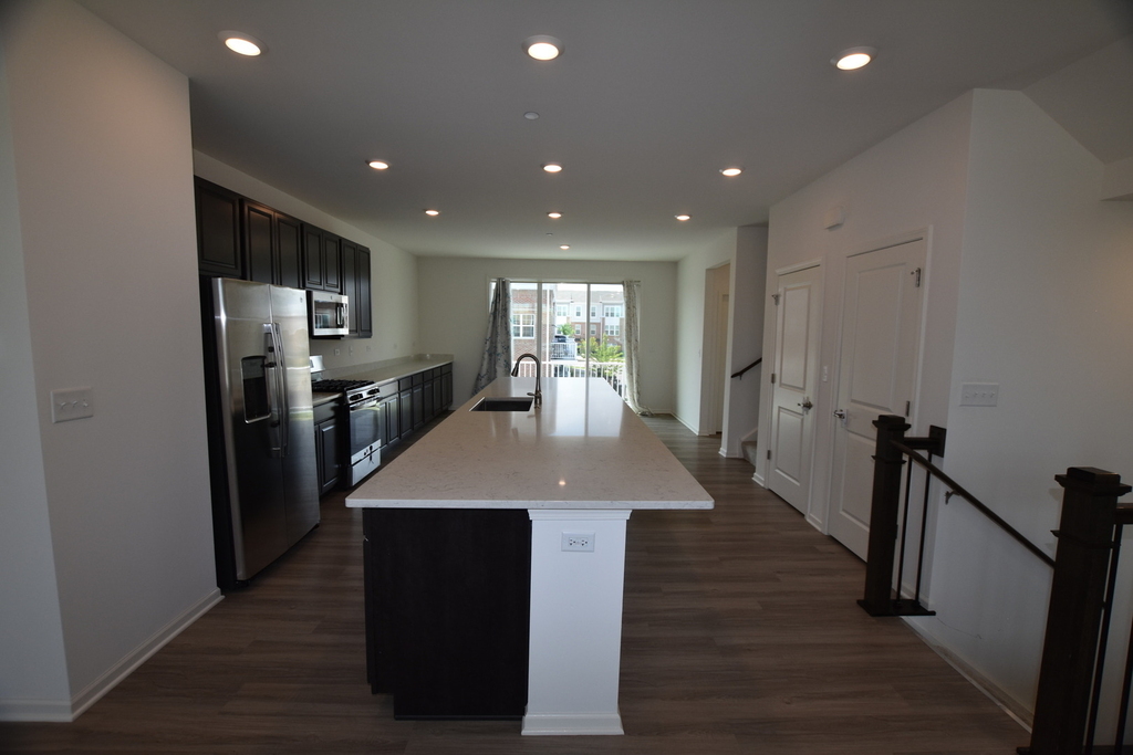 2945 Showplace Drive - Photo 12