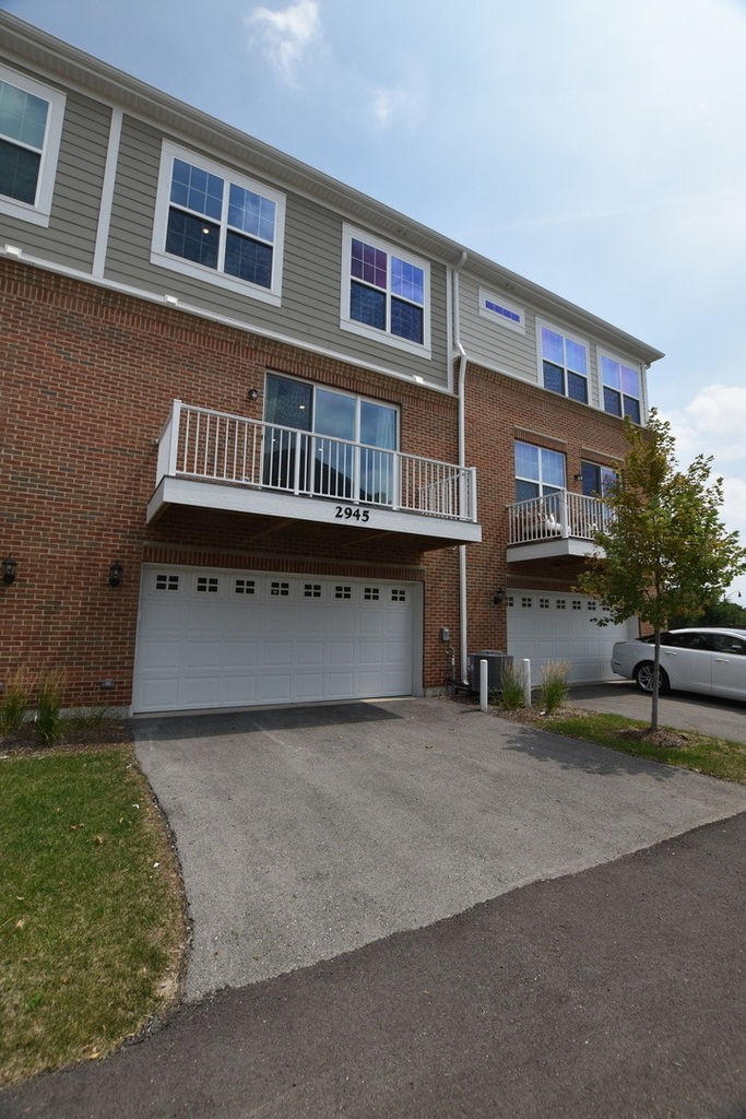 2945 Showplace Drive - Photo 47