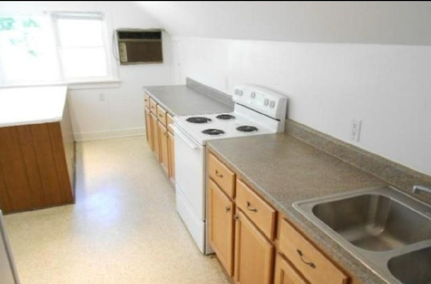 422 South Street - Photo 3