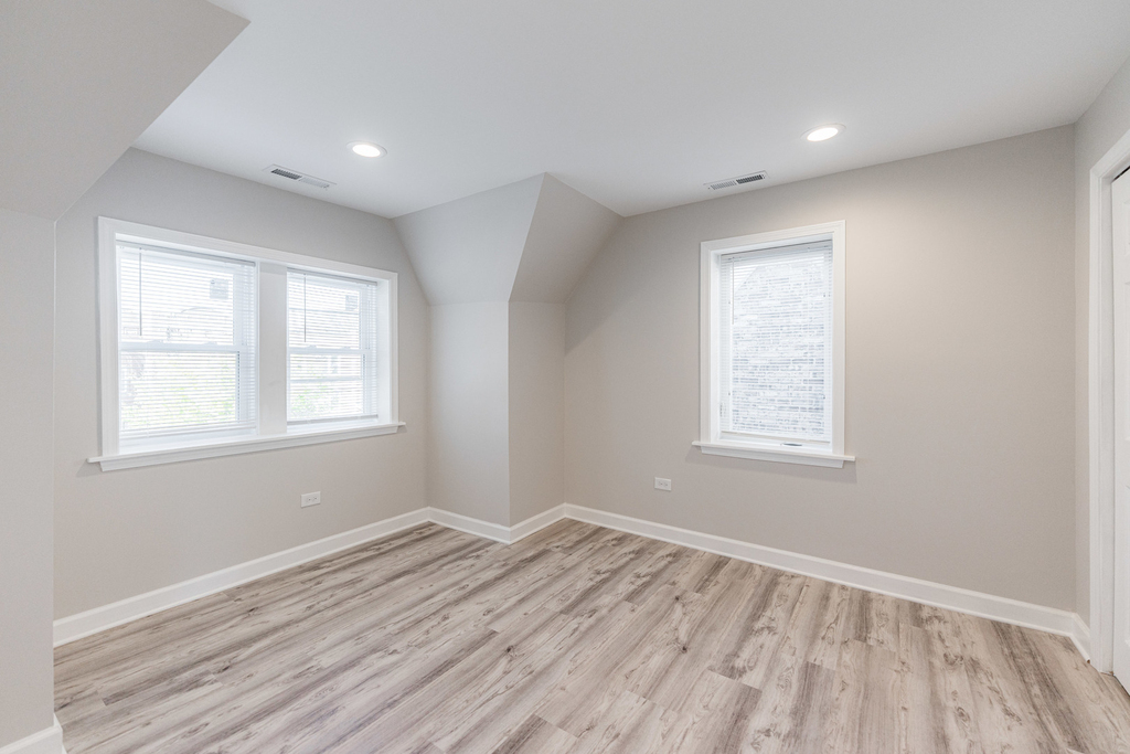 1809 Euclid Avenue - Photo 23