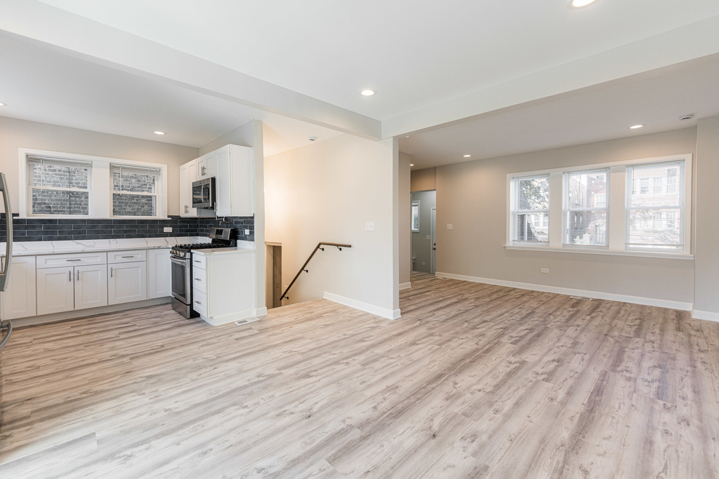 1809 Euclid Avenue - Photo 14