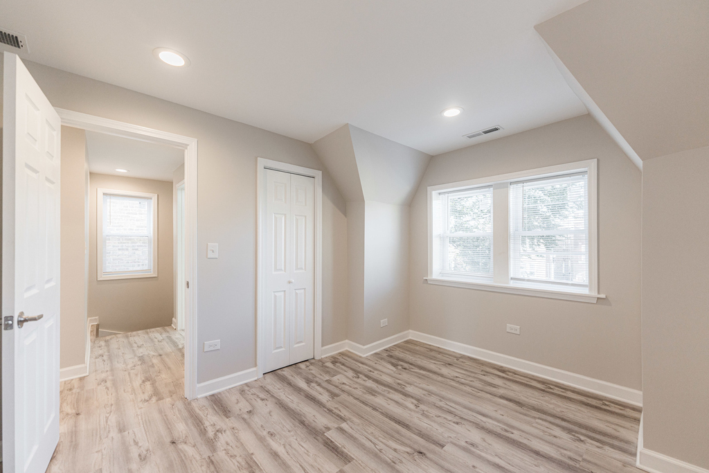 1809 Euclid Avenue - Photo 24