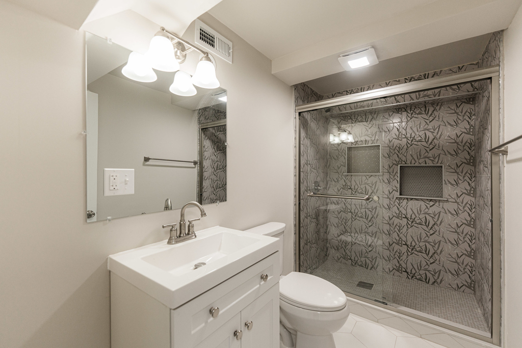 1809 Euclid Avenue - Photo 35