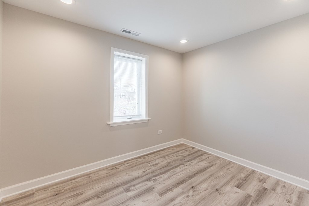 1809 Euclid Avenue - Photo 27