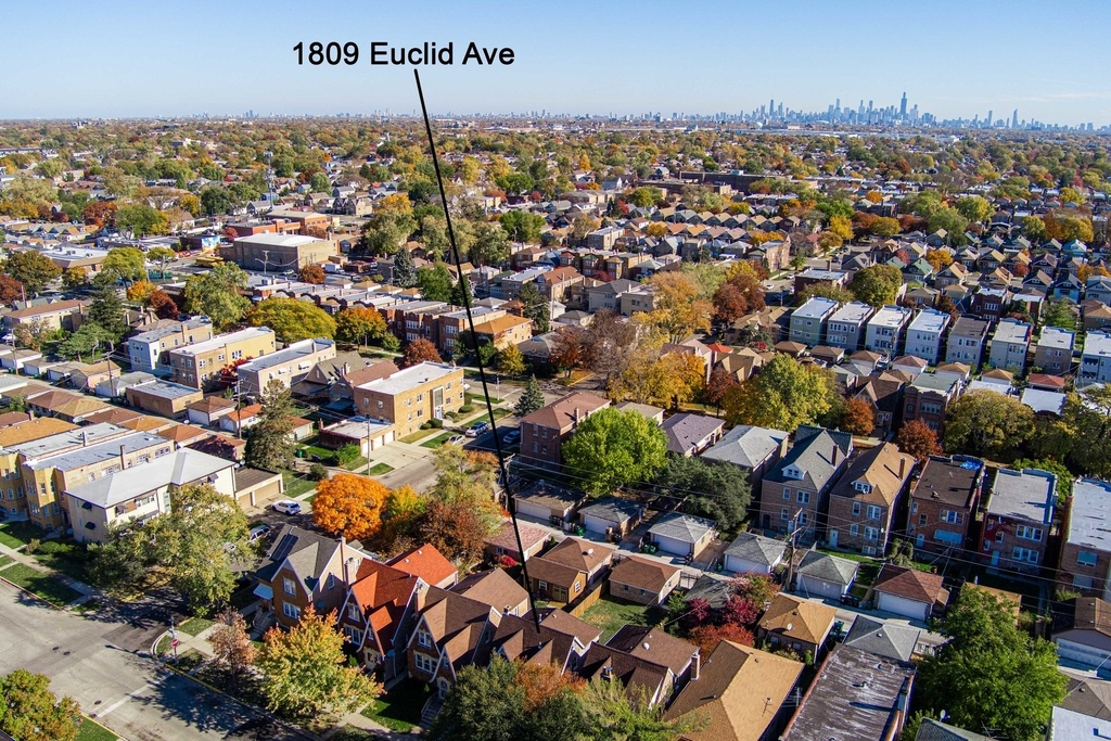 1809 Euclid Avenue - Photo 5