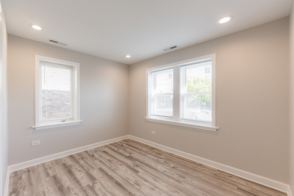 1809 Euclid Avenue - Photo 25