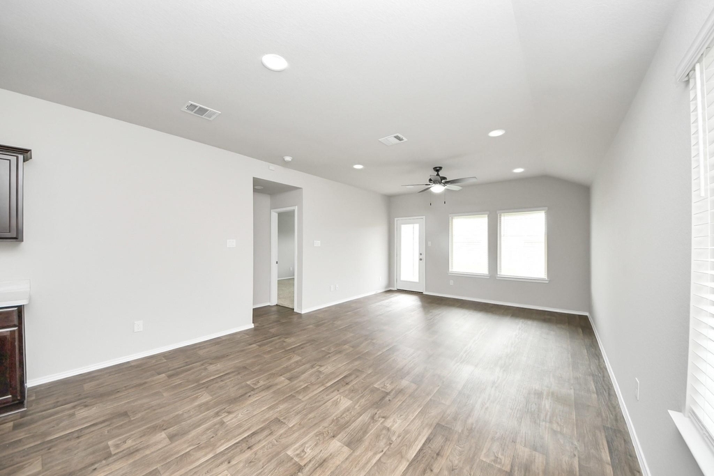 16916 Rich Pines Drive - Photo 12