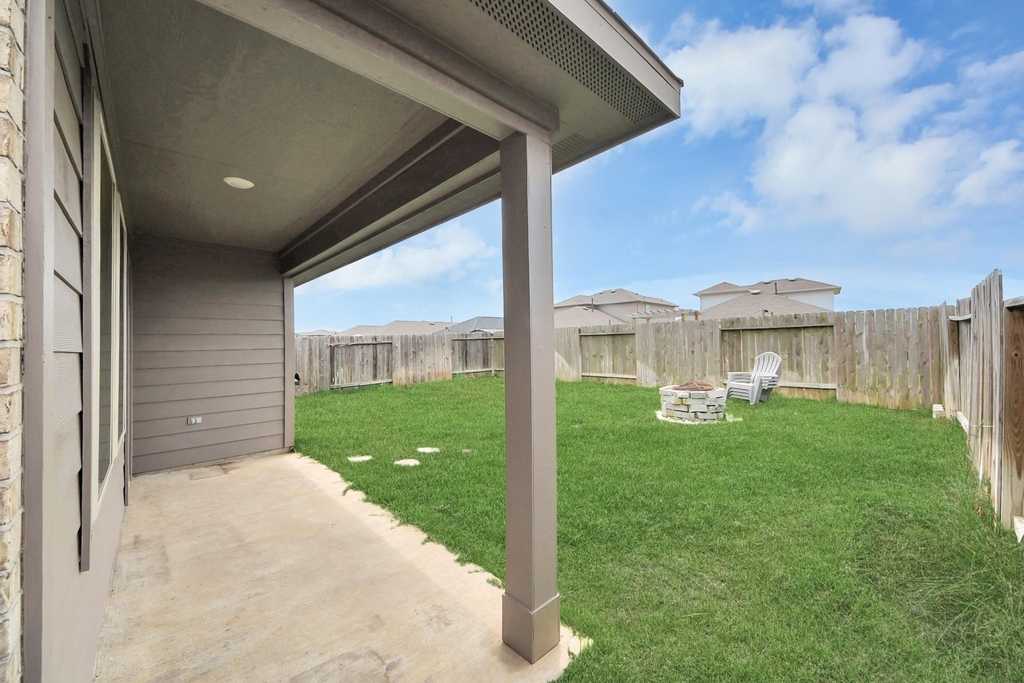 16916 Rich Pines Drive - Photo 40