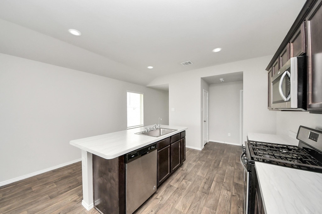 16916 Rich Pines Drive - Photo 5