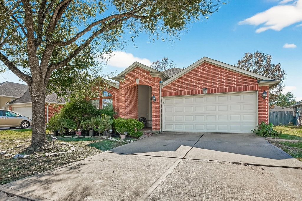 1214 Wesley Drive - Photo 0
