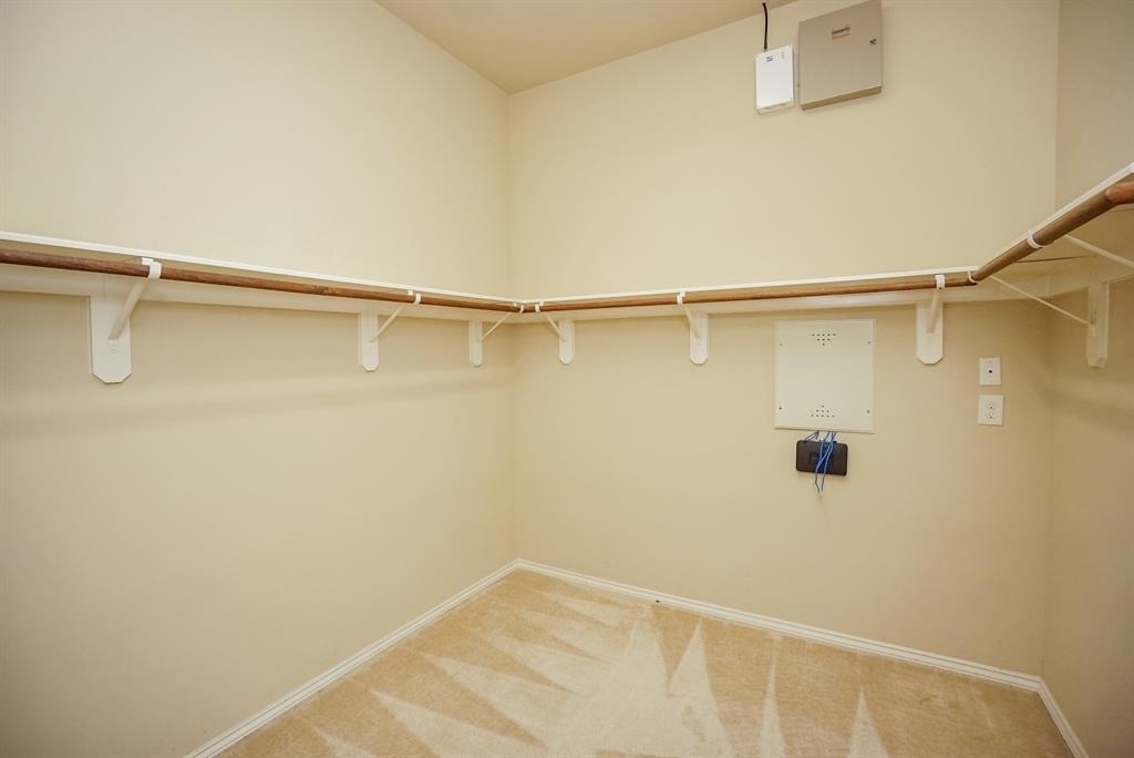 2910 Fair Chase Dr - Photo 13