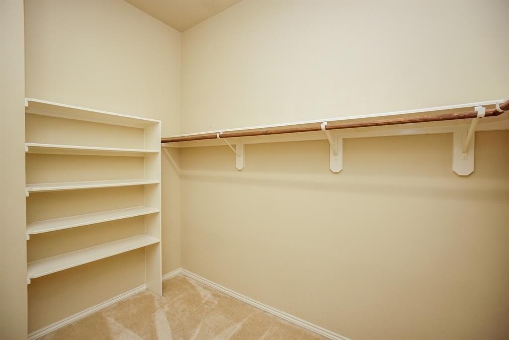 2910 Fair Chase Dr - Photo 14