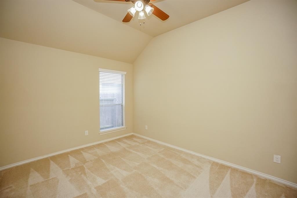 2910 Fair Chase Dr - Photo 17
