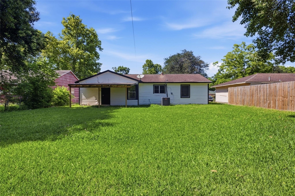 5622 Woodgreen Street - Photo 23