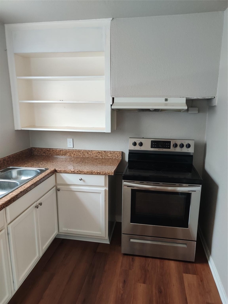 1208 7th Avenue - Photo 5