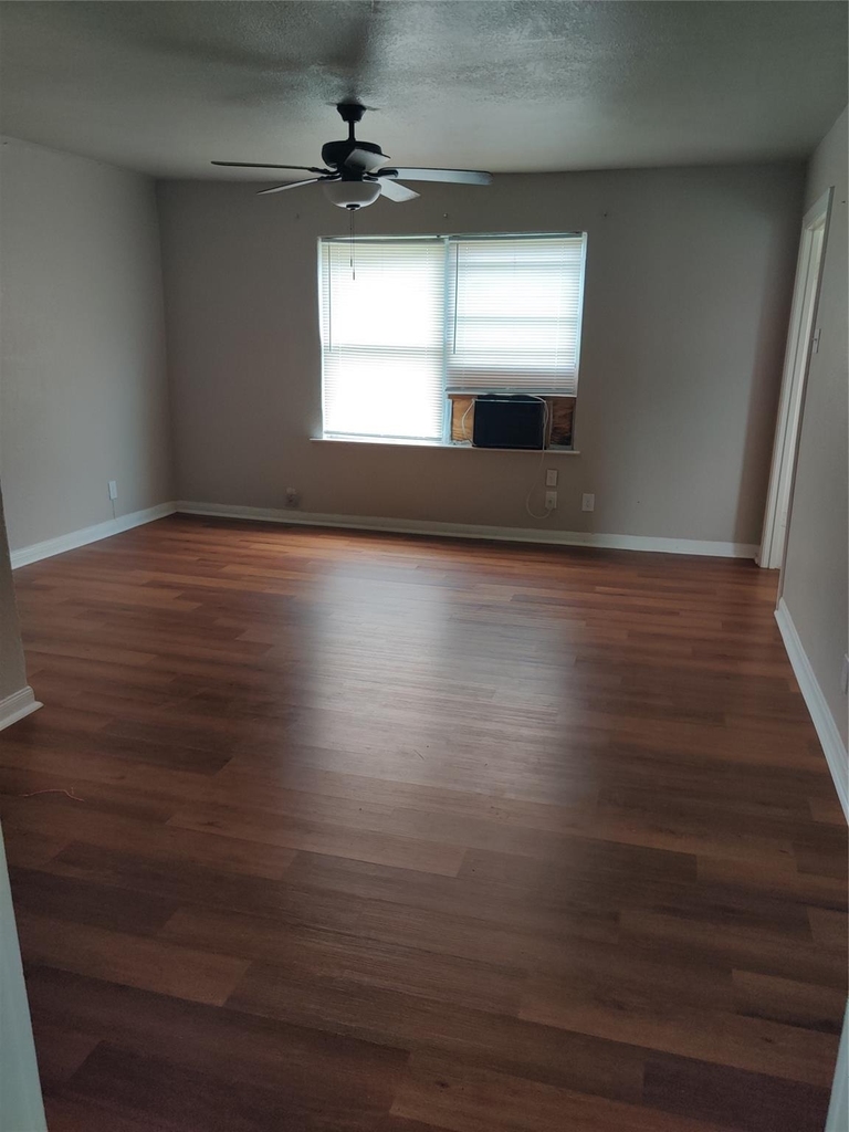 1208 7th Avenue - Photo 8