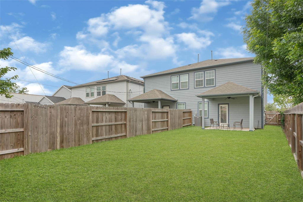10021 Alfred Lane - Photo 3
