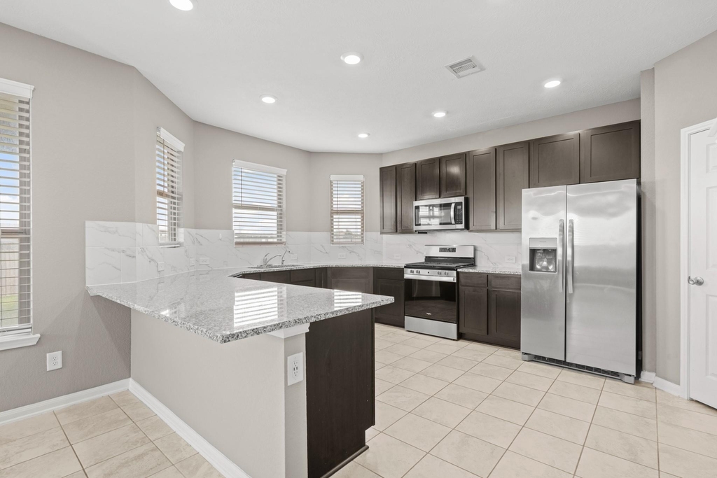 5266 Tall Tower Street - Photo 11