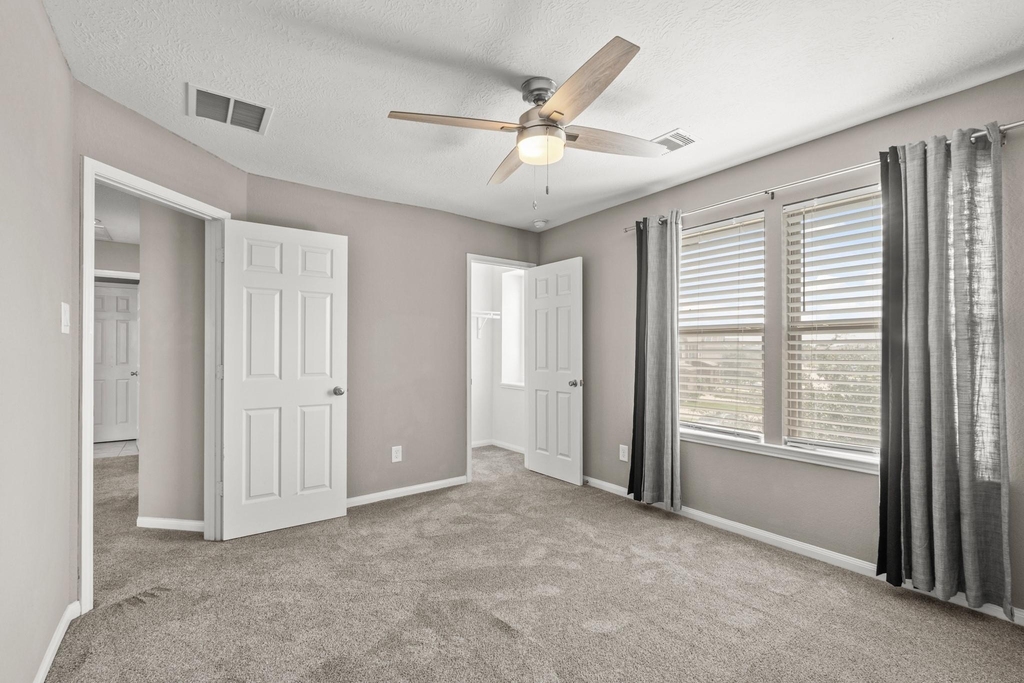 5266 Tall Tower Street - Photo 26