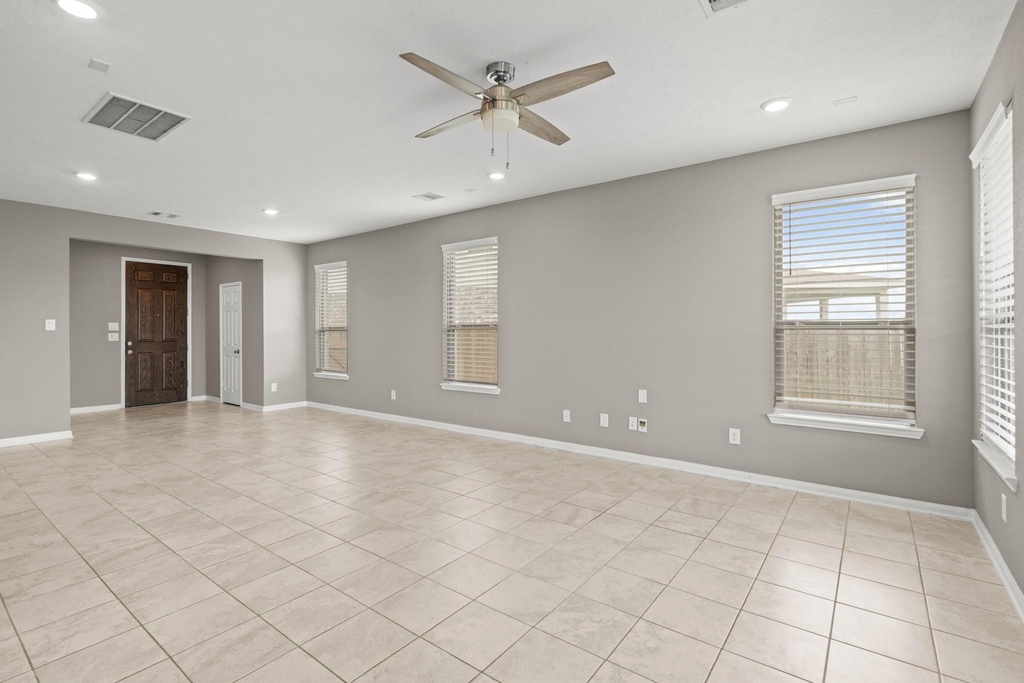 5266 Tall Tower Street - Photo 9