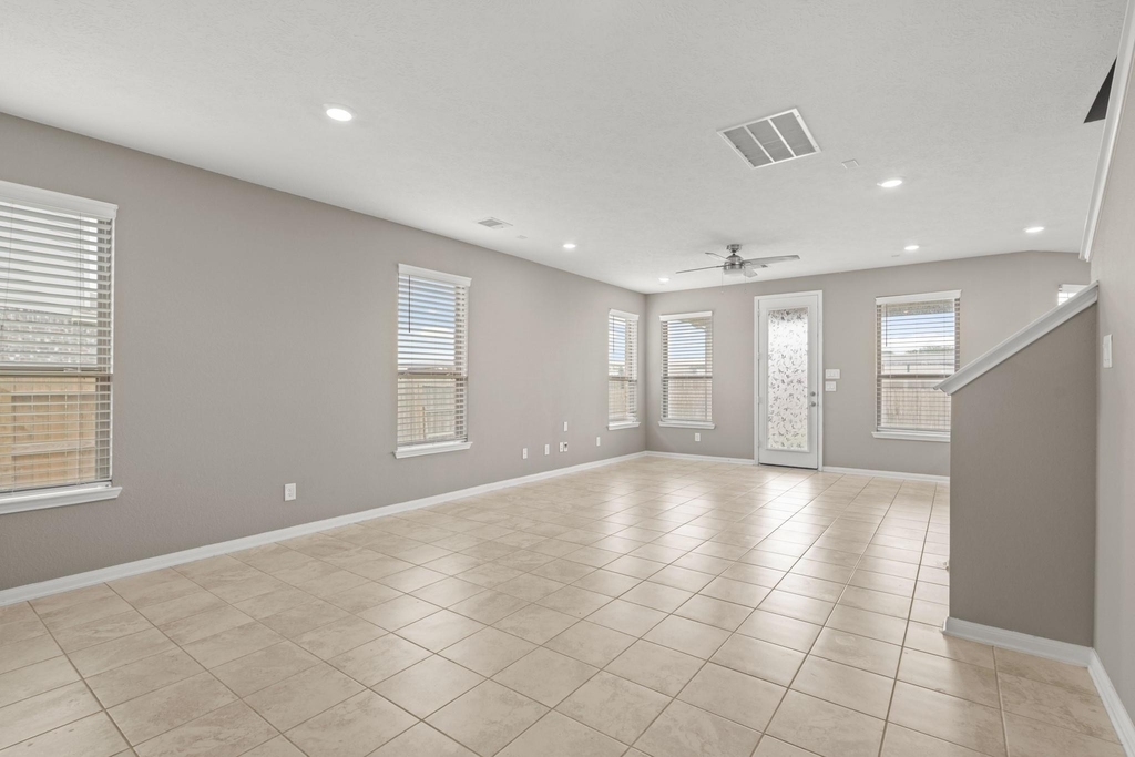 5266 Tall Tower Street - Photo 10