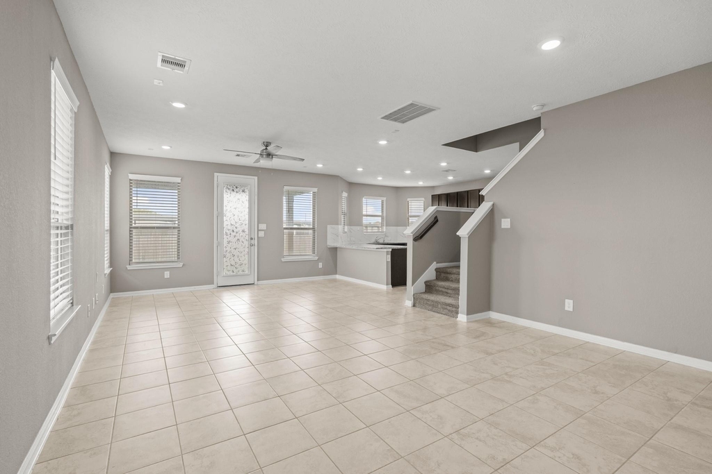 5266 Tall Tower Street - Photo 7