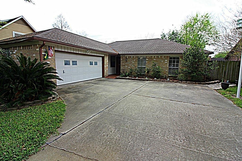 13723 Pepper Knoll Drive - Photo 0
