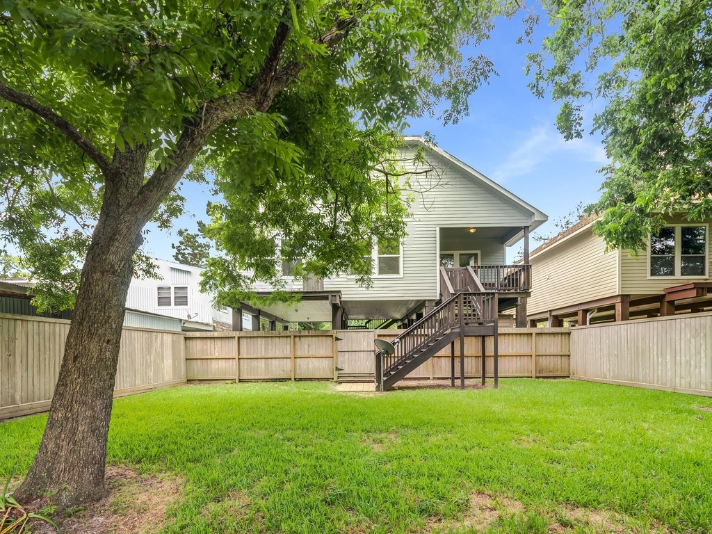 1009 Bryan Avenue - Photo 28